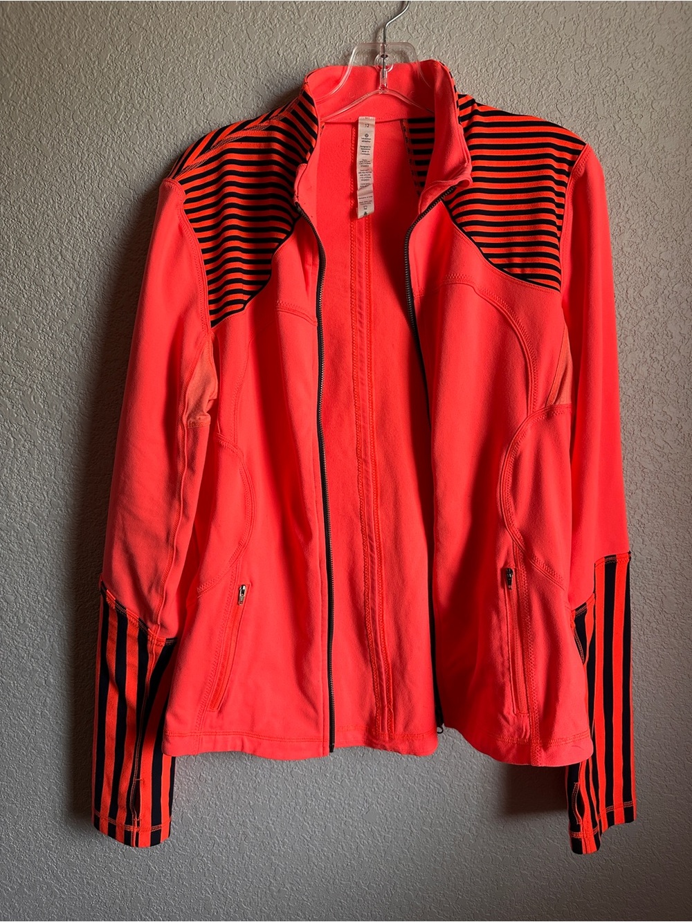 Women's Lululemon Zipper Jacket with Black Stripe Accents